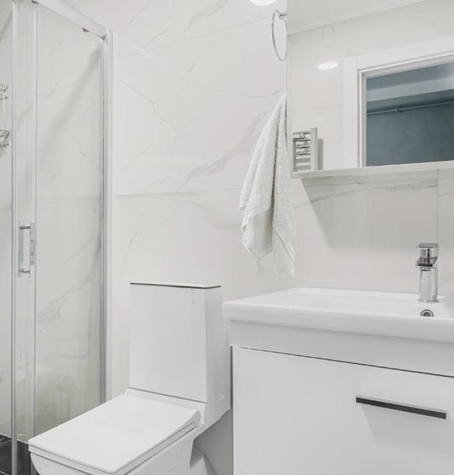Your 2br Spot In Soho * Londres